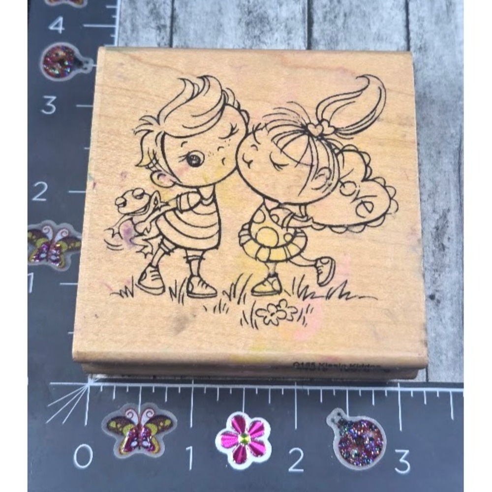 Stampendous Kissin' Kiddos Q185 Love Heart Frog Rubber Stamp Wood #K92